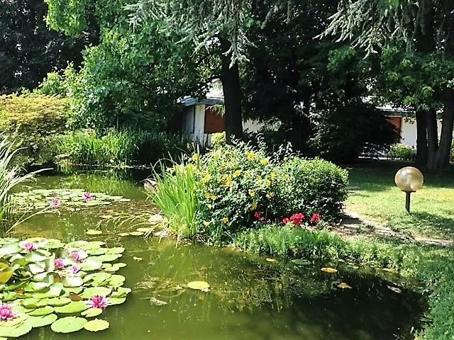 Luxury Villa With Pool And Tennis Court Cavallasca